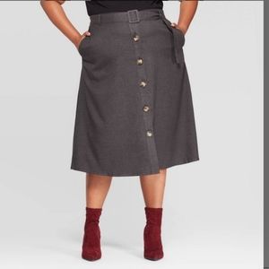 AVA &ViV  gray button down belted midi skirt 2x